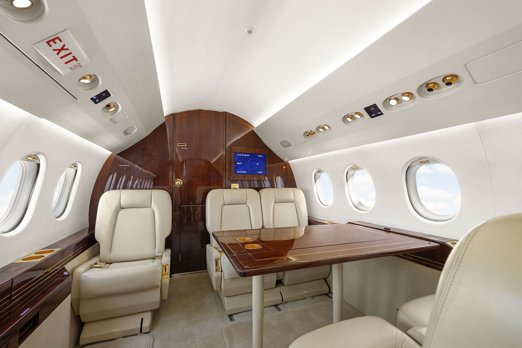 1995 Dassault Falcon 2000